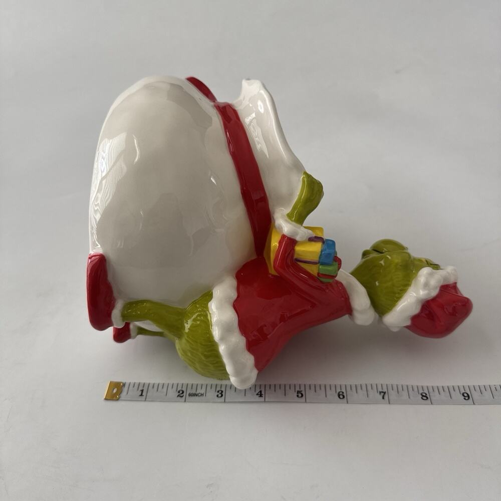 Pottery Barn Kids Dr. Seuss's The Grinch with Gifts Treat Bowl Christmas READ - Picture 10 of 11